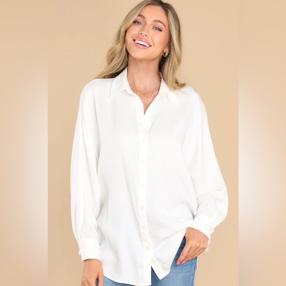 NWT Boutique white blouse - small